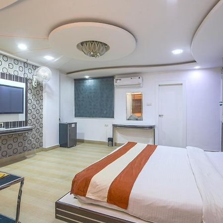 Hotel Shree Vinayak Palace Бхопал Экстерьер фото