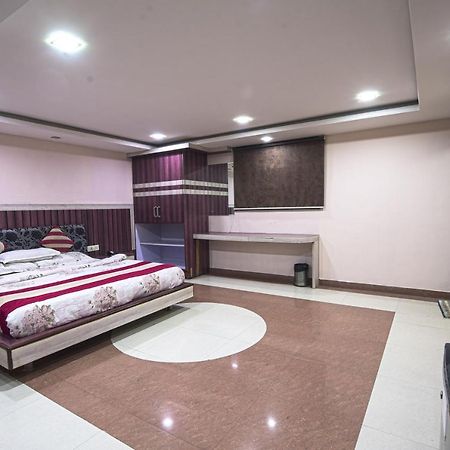 Hotel Shree Vinayak Palace Бхопал Экстерьер фото