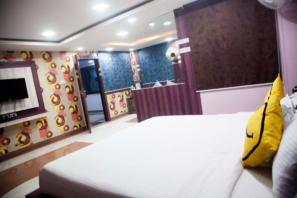 Hotel Shree Vinayak Palace Бхопал Экстерьер фото